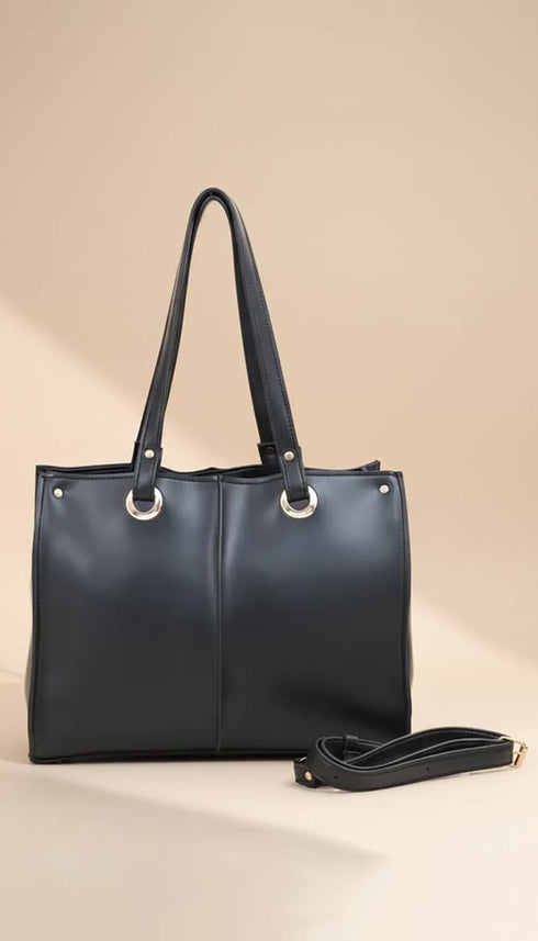 Liora Black